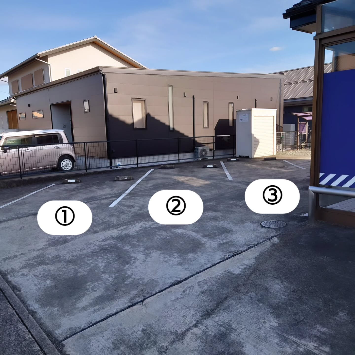 🚗【駐車場のご案内】