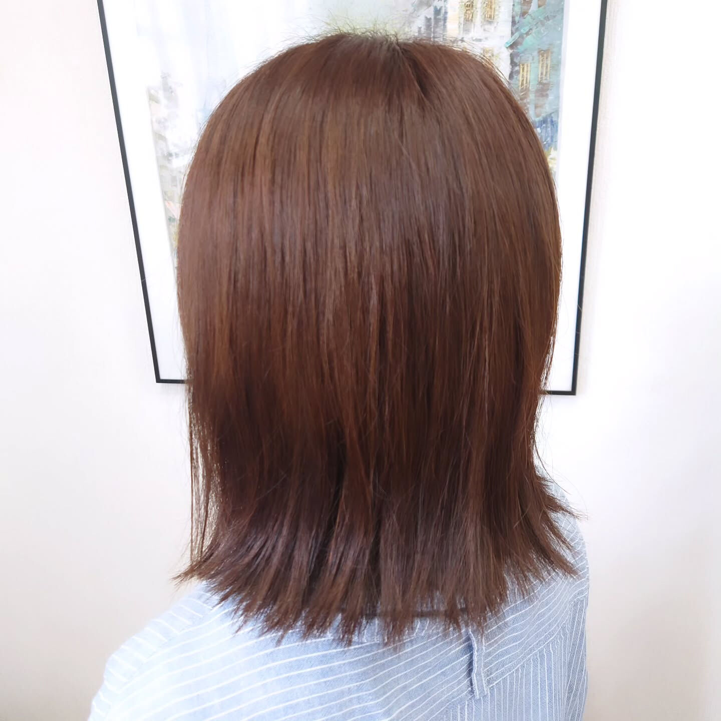 肩につく長さの“ミディアムボブ”✂️