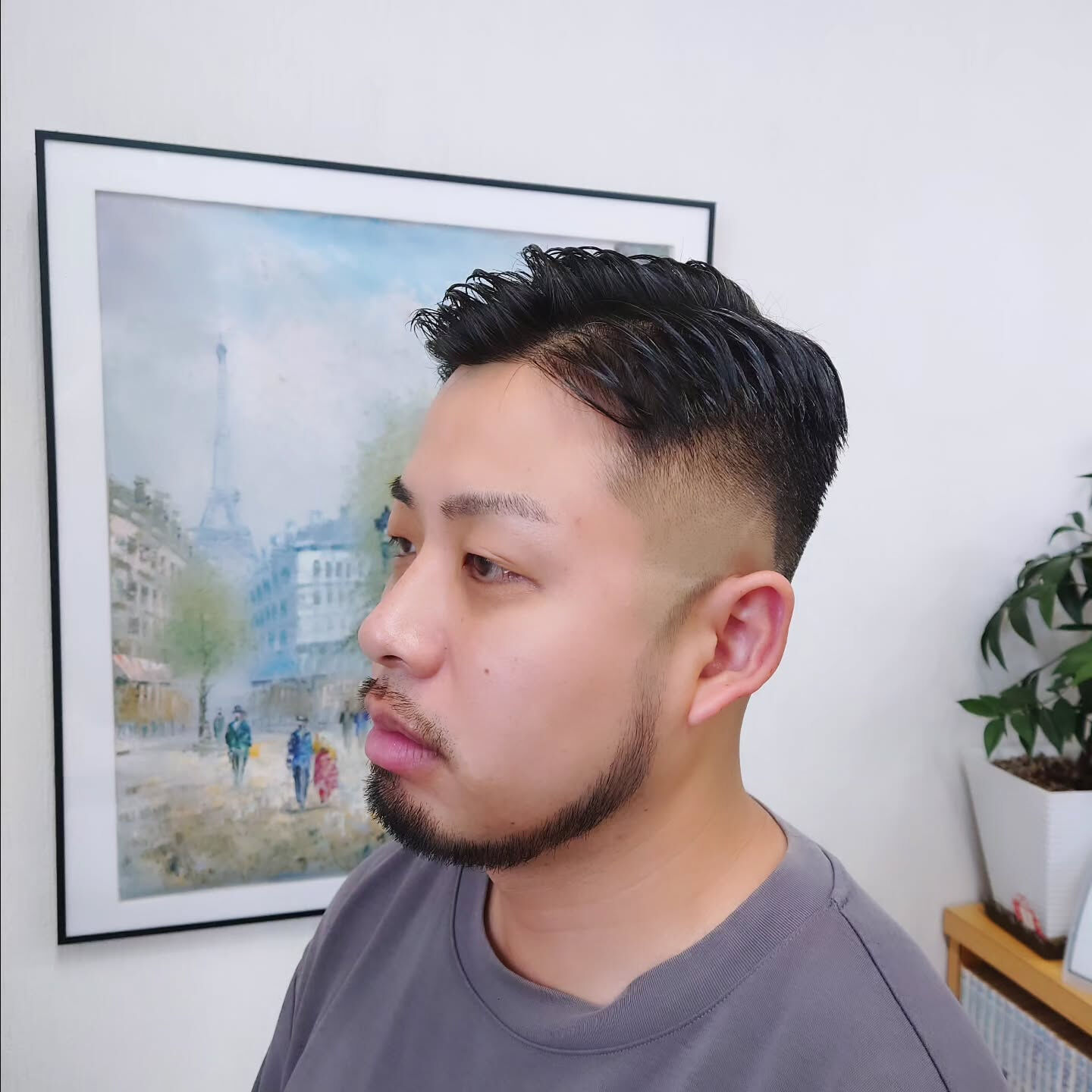 フェードで清潔感と男らしさを両立した王道バーバースタイル💈