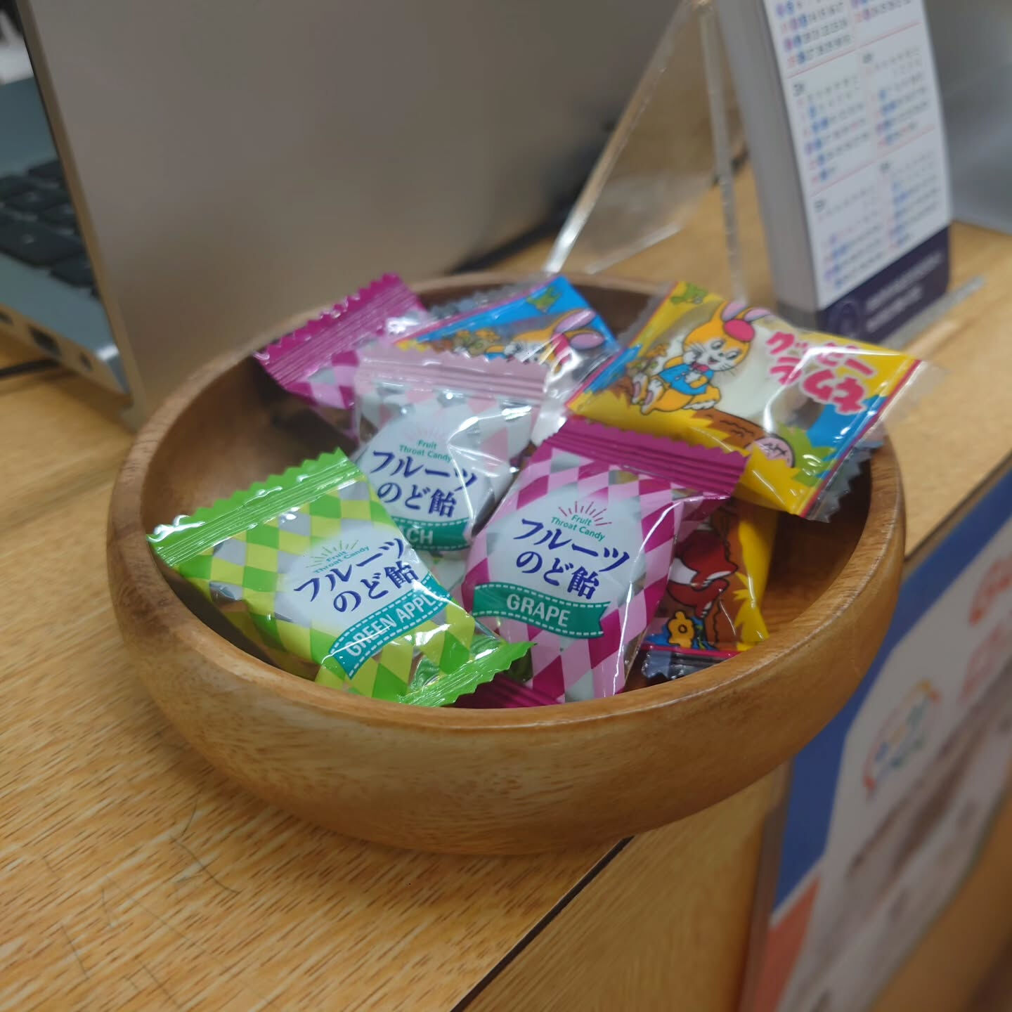 飴やラムネご用意しました🍭